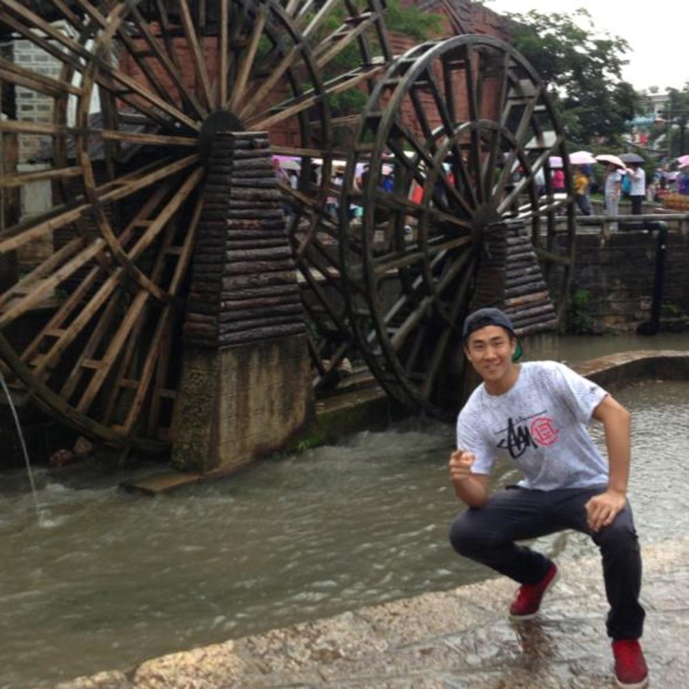 Meet your Posher, Zifan